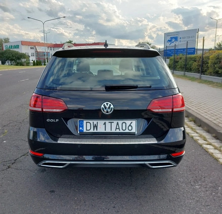Volkswagen Golf cena 48900 przebieg: 211000, rok produkcji 2018 z Wrocław małe 211